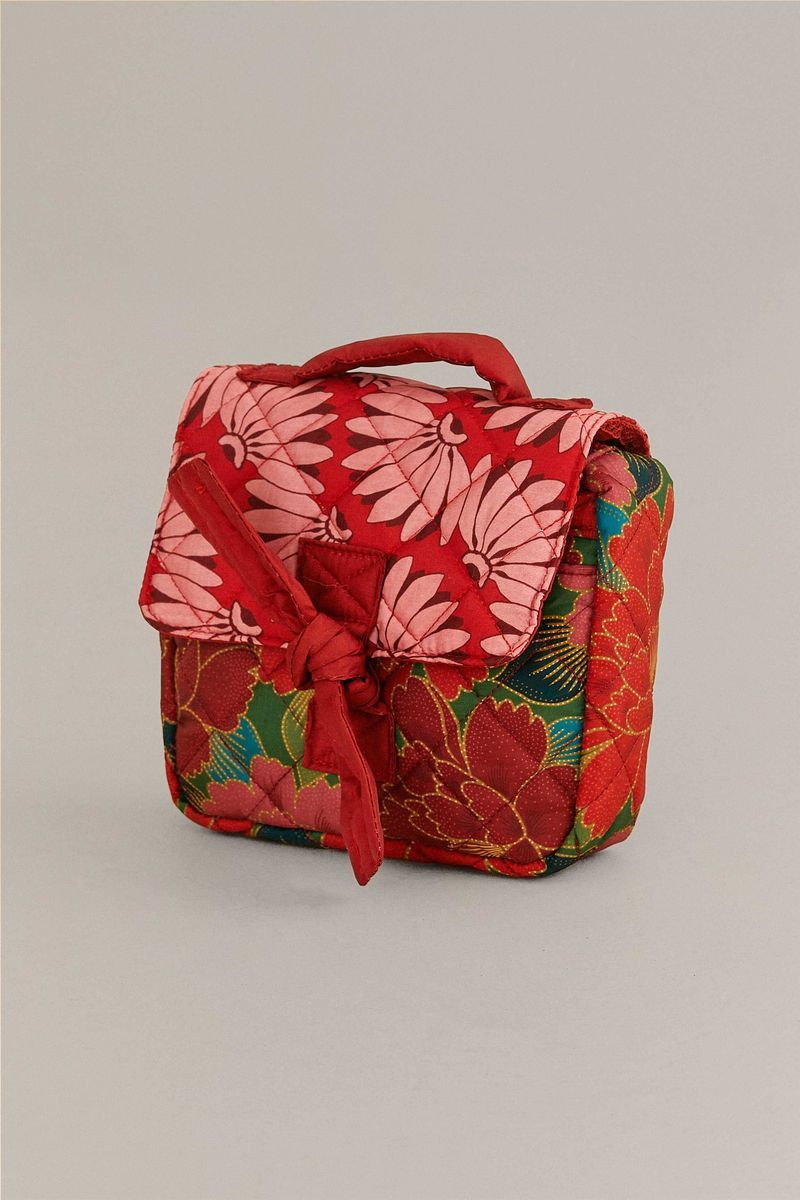 Gesteppte Pouch mit Blumenmuster