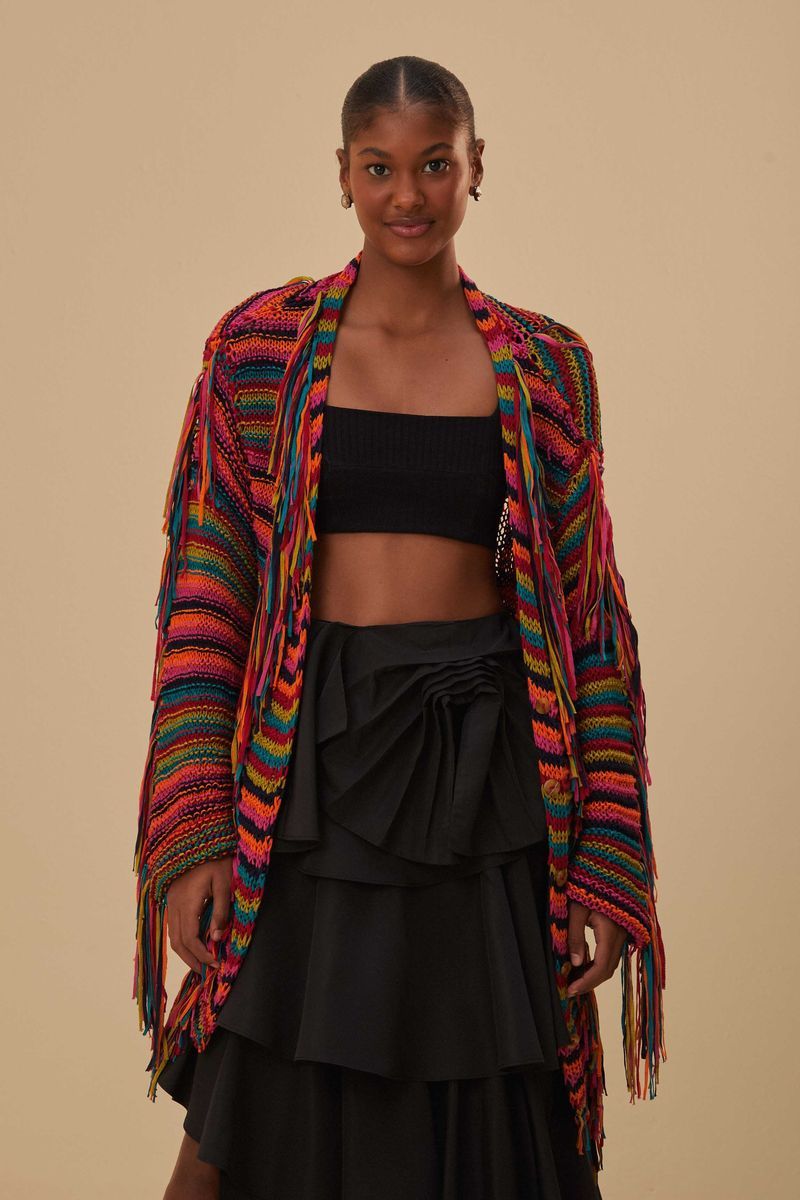 Bunter Strickcardigan mit Fransen