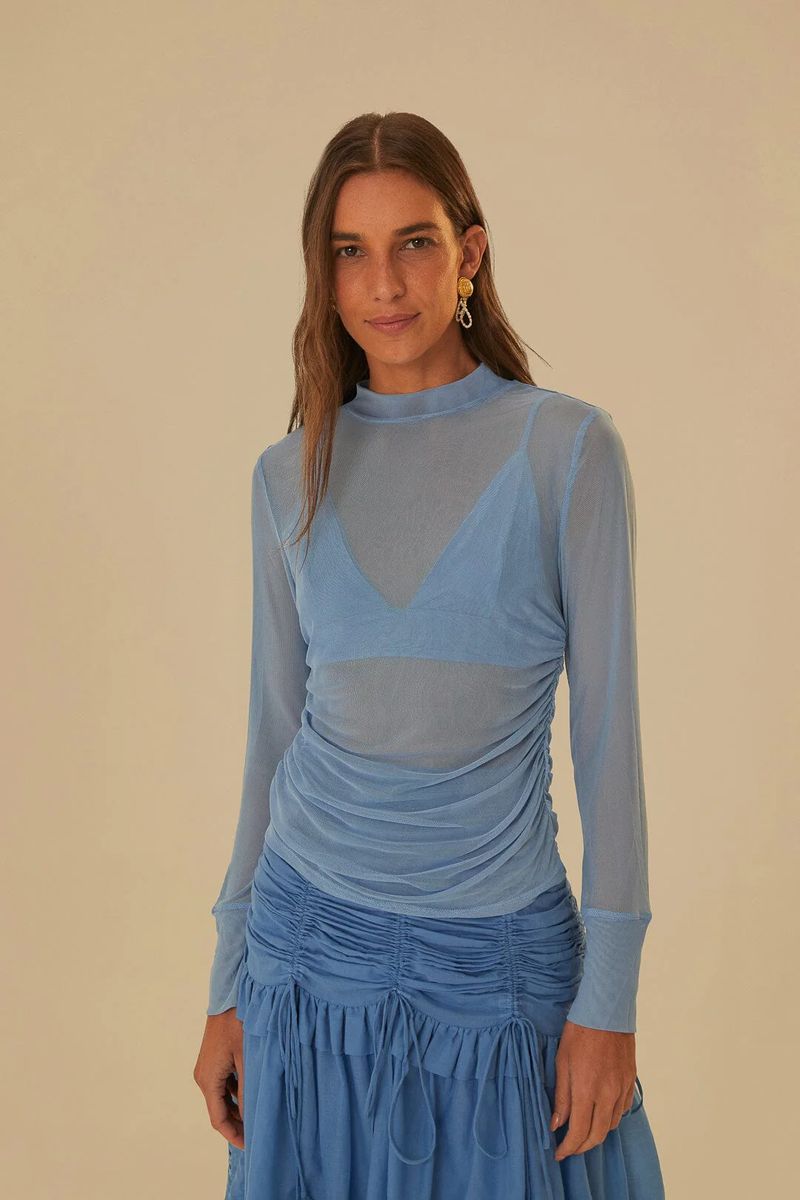 Transparente Bluse mit Stehkragen und Raffung