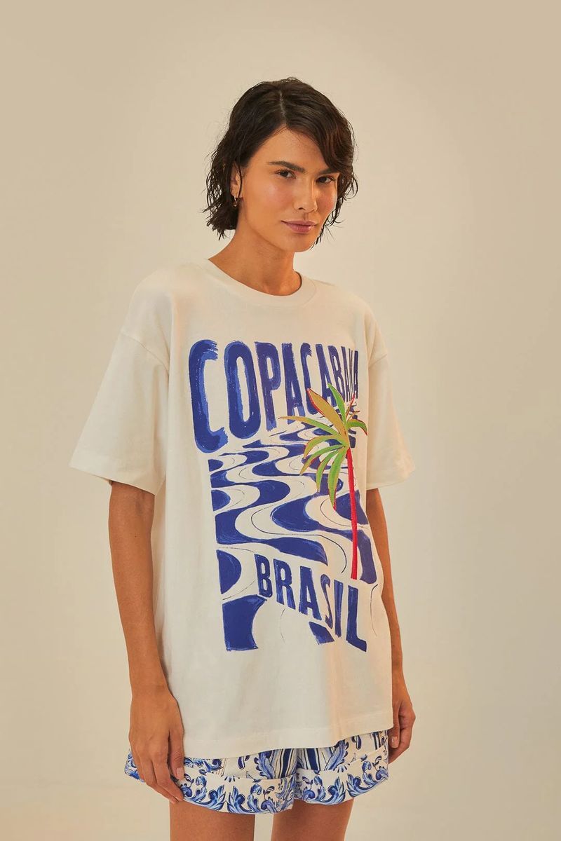 Relaxtes T-Shirt mit Copacabana-Wellenprint