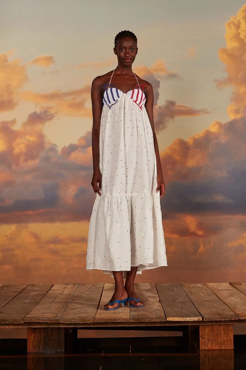 Maxikleid mit Fisch-Perlenstickerei