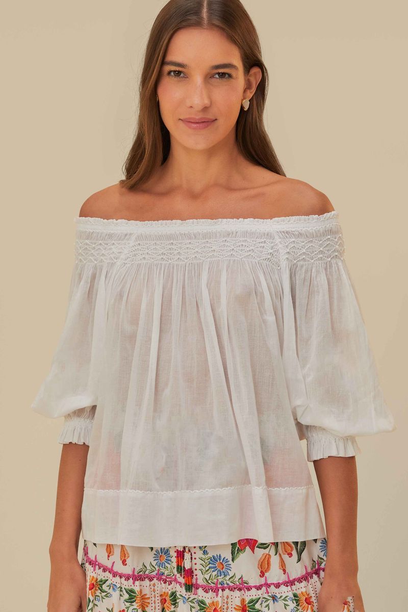 Schulterfreie Bluse mit Smok-Details