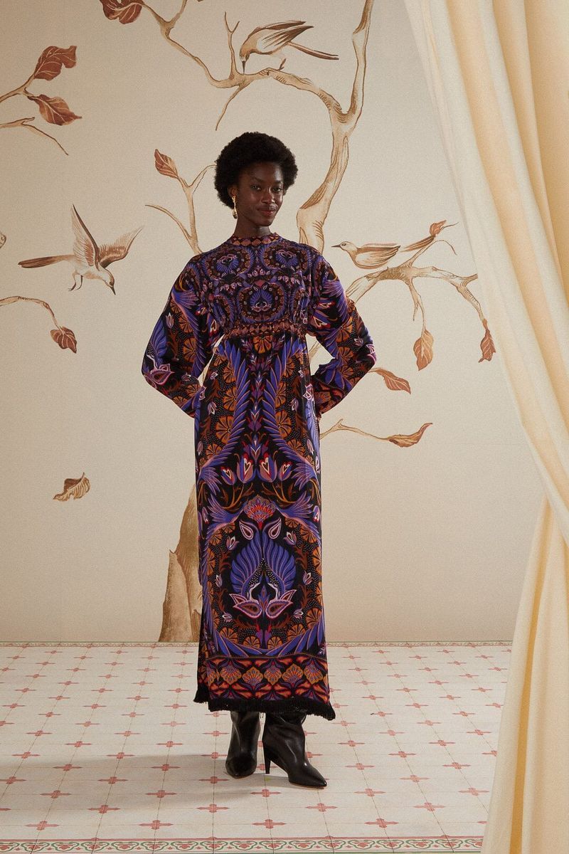Maxikleid mit Heart Forest Muster