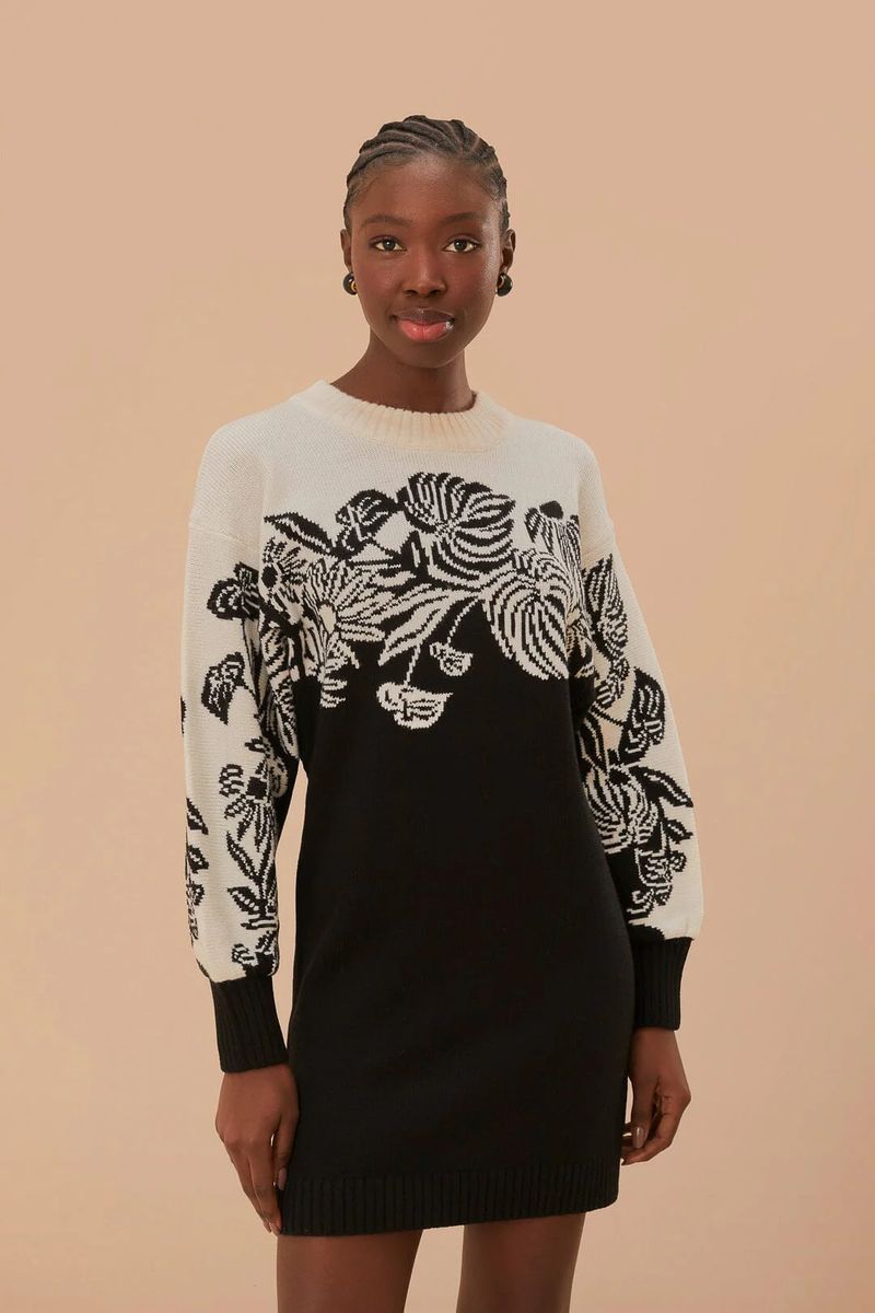 Strickkleid mit botanischem Muster