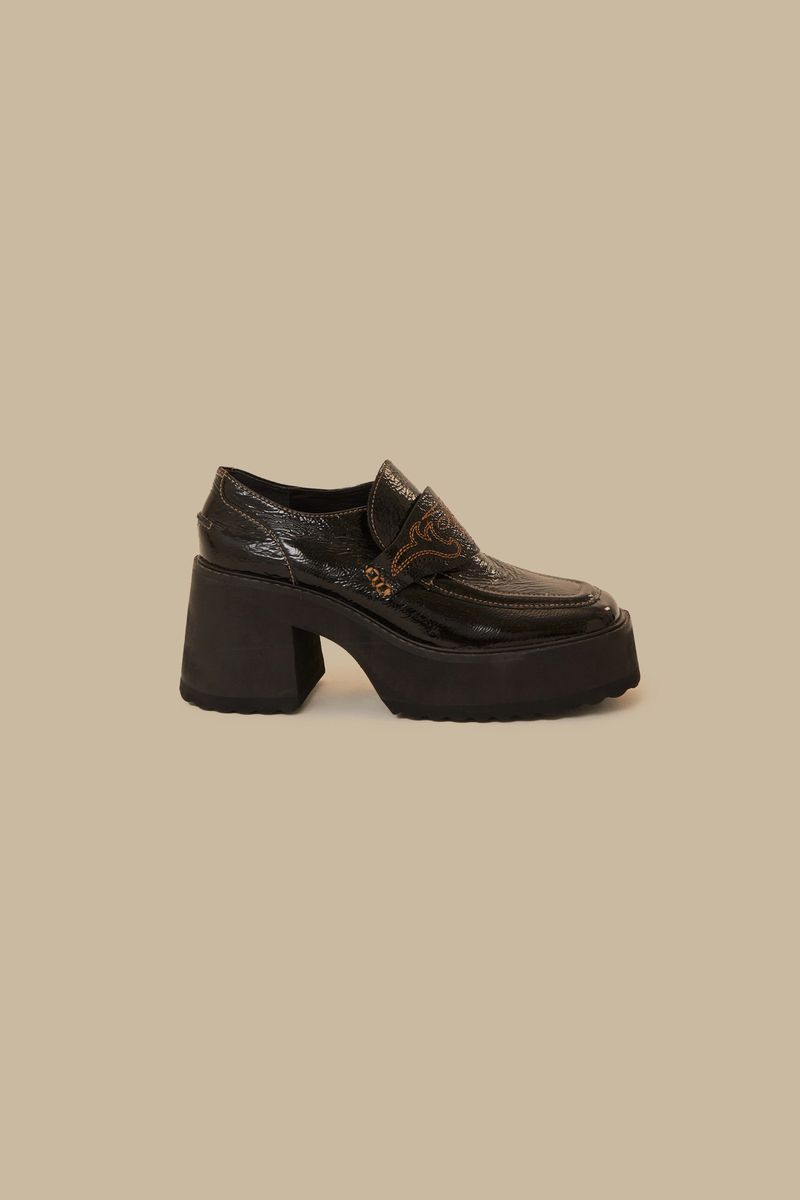 Bestickte Plateau-Loafer mit Blockabsatz