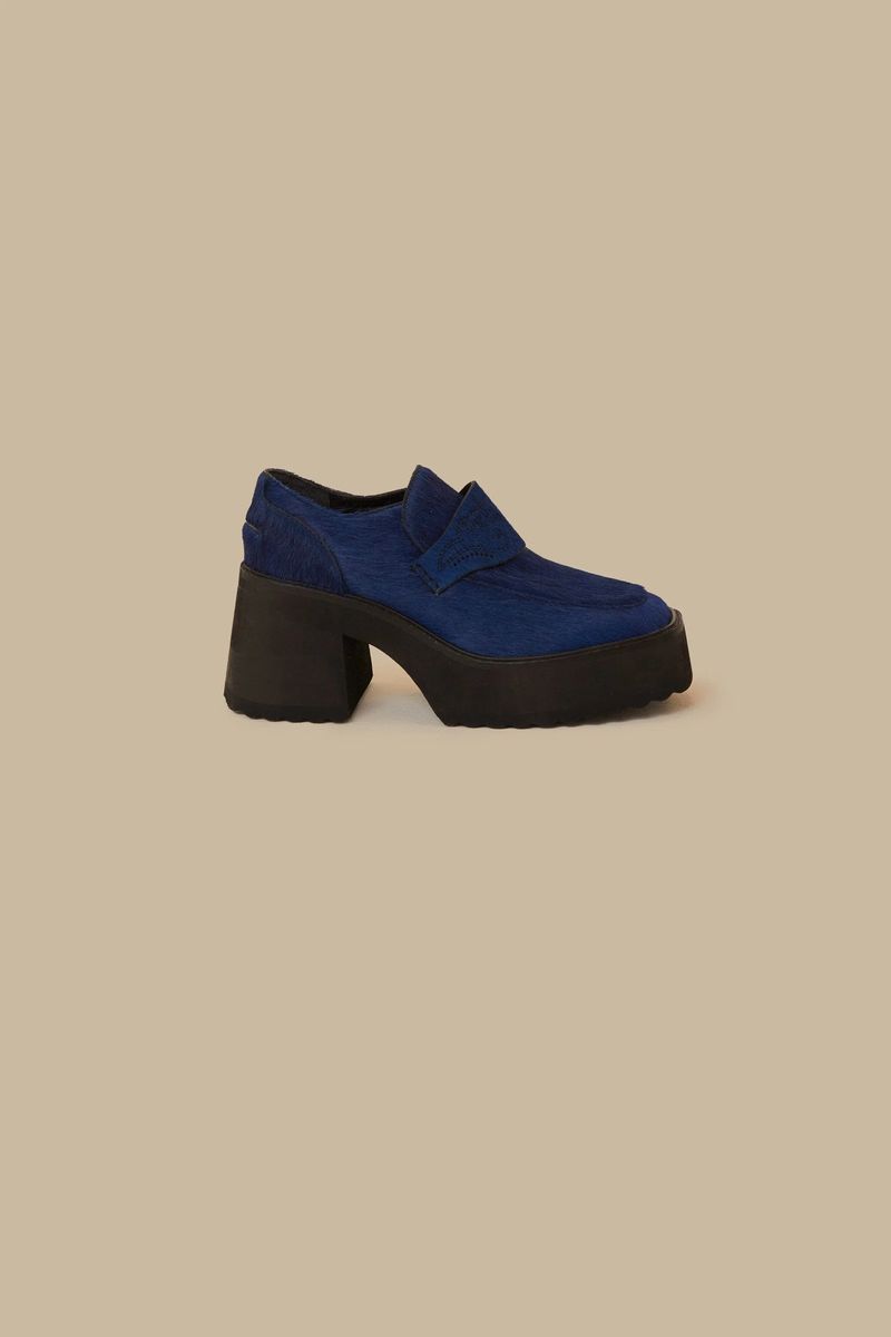Klobige Plateau-Loafer mit Stickerei