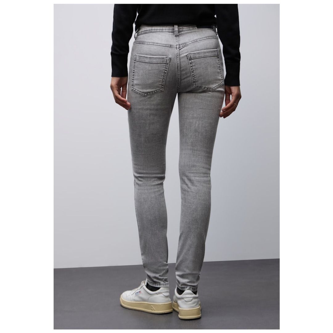 High-Waist Slim Fit Jeans