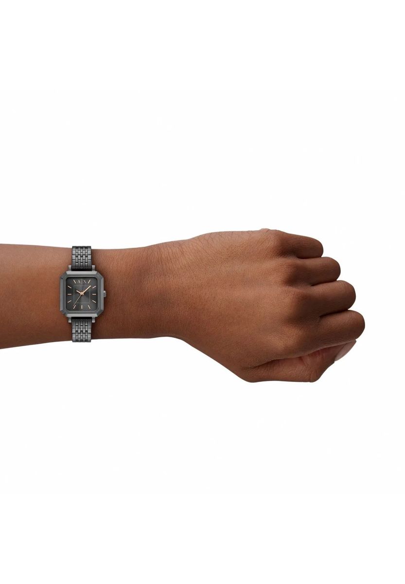 Elegante Armbanduhr mit quadratischem Gehäuse