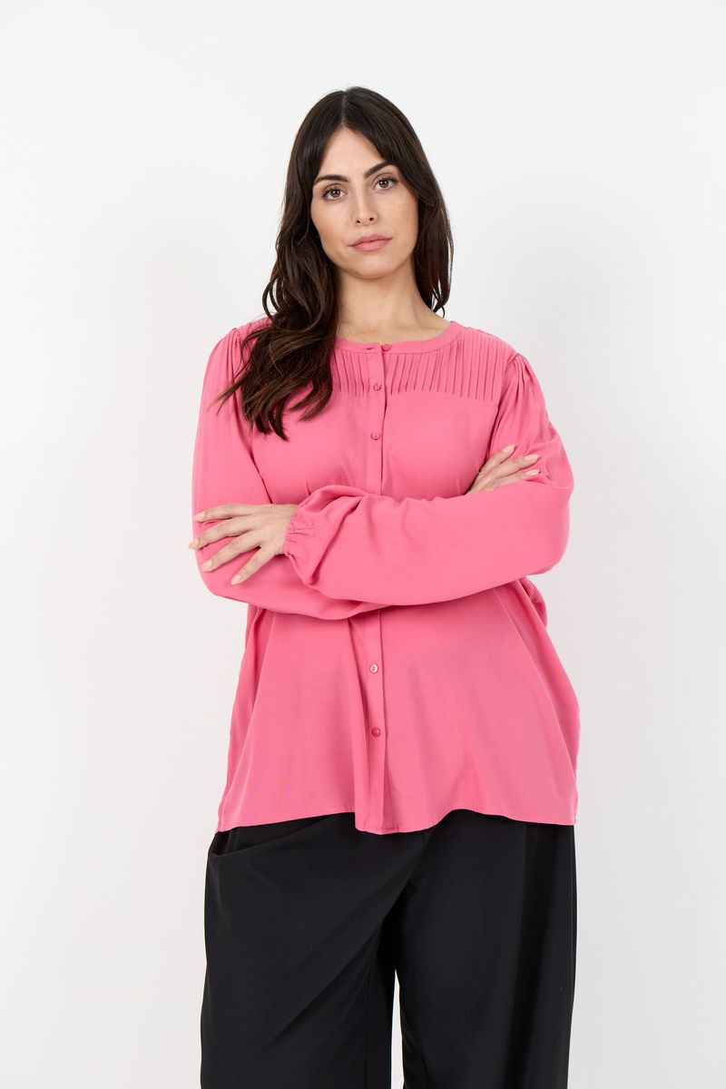Bluse mit Plissee-Passe und Rundhalsausschnitt