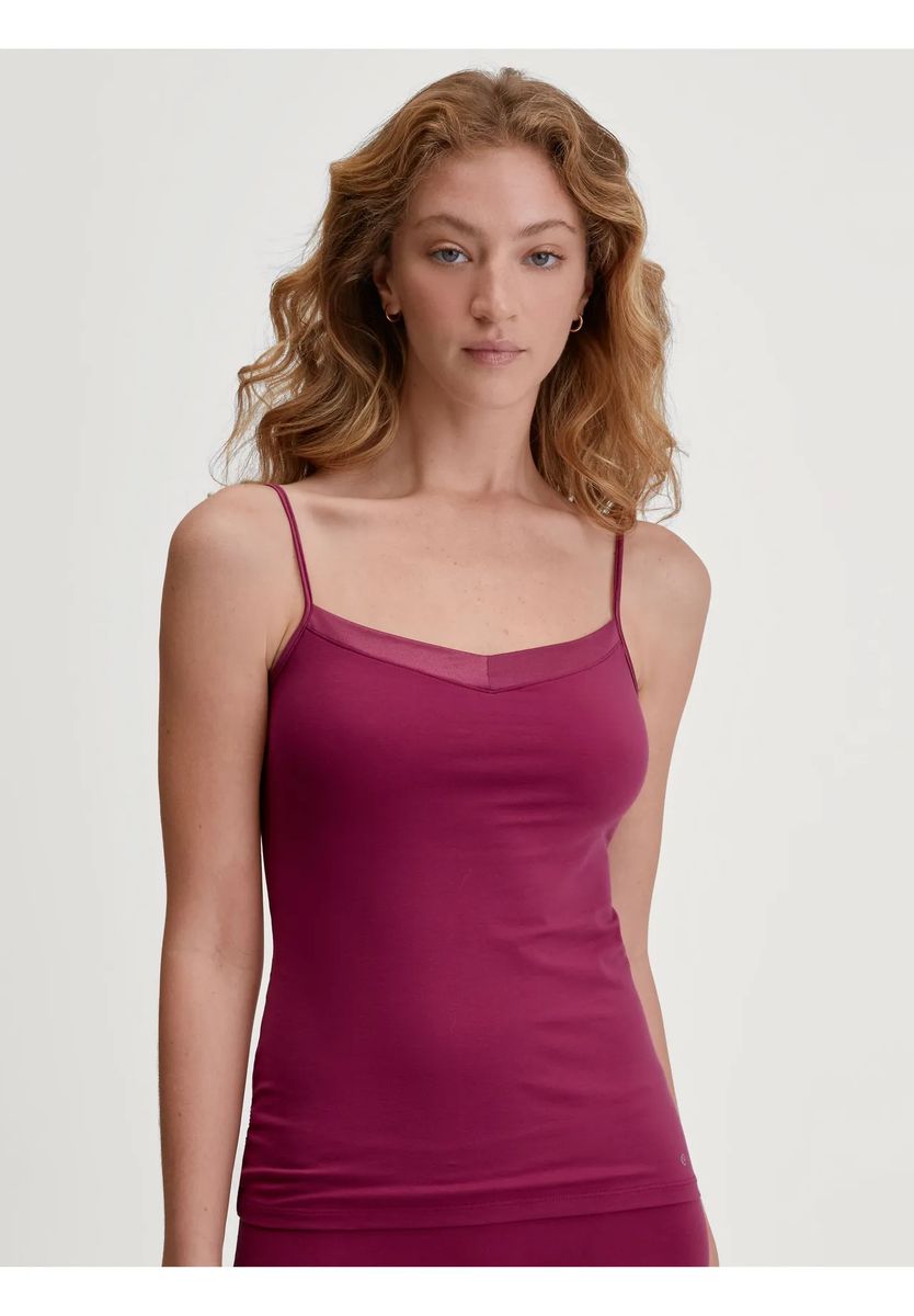 Elegantes Top mit Satin-Besatz