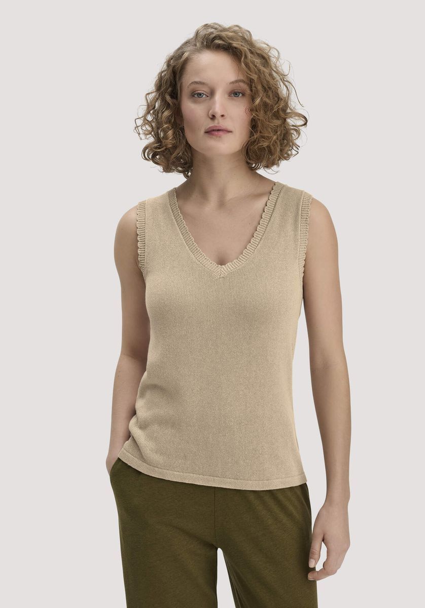 Stricktop mit V-Ausschnitt und Muschelkante
