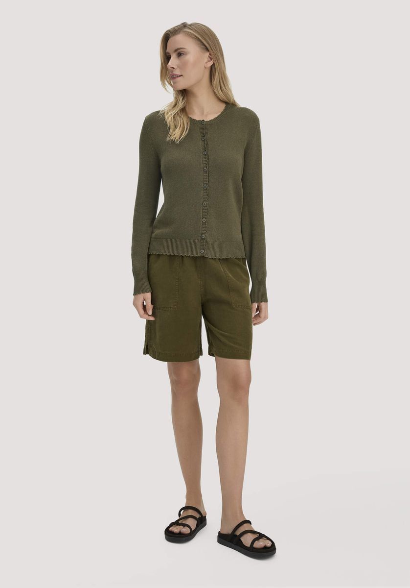 Feinstrick-Cardigan mit dekorativer Muschelkante