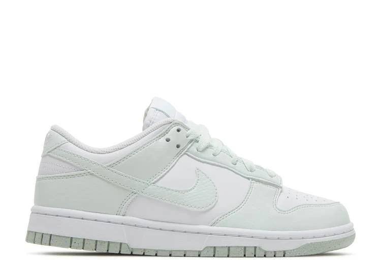 Low-Top Basketball-Stil Sneaker