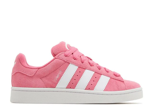 Klobige Wildleder Low-Top Sneaker