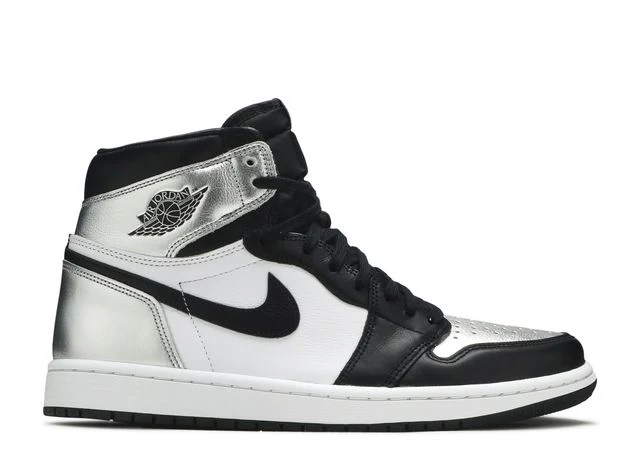 High-Top-Sneaker mit Metallic-Akzenten