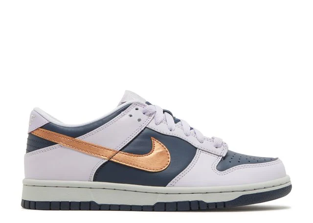 Retro-Sneaker mit Metallic-Details