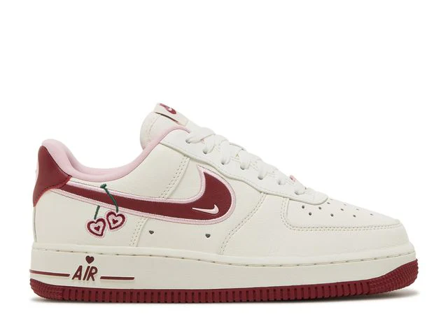 Herzbestickte Grafik Low-Tops