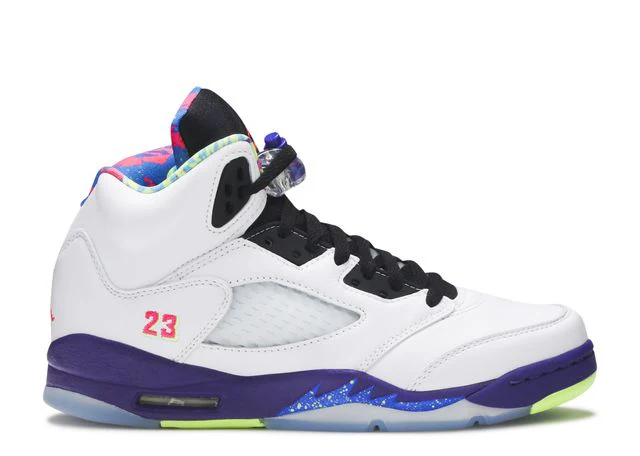 Retro-Basketball-Sneaker im Mid-Top-Stil