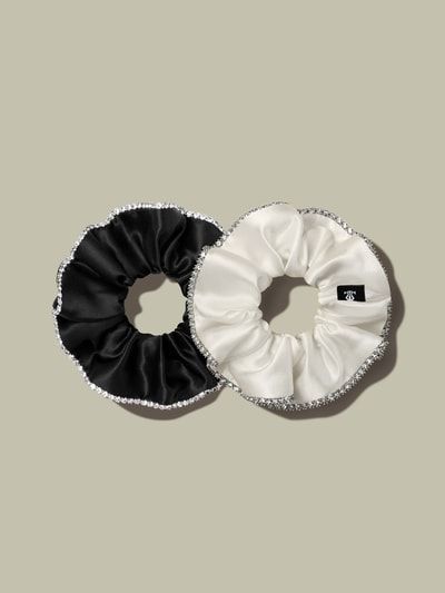 Elegantes Seidenscrunchie-Set mit Strass