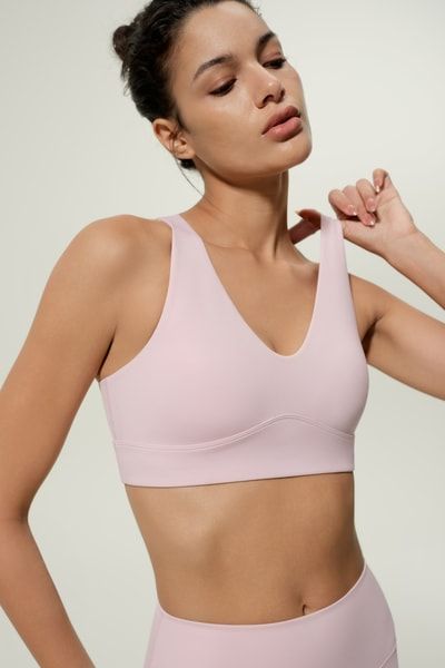 Nahtloser Sport-BH aus Seidenmischung