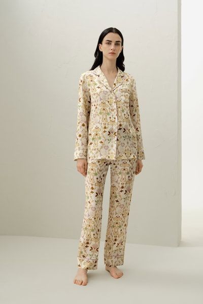 Seidenpyjama-Set mit Sternzeichen-Print