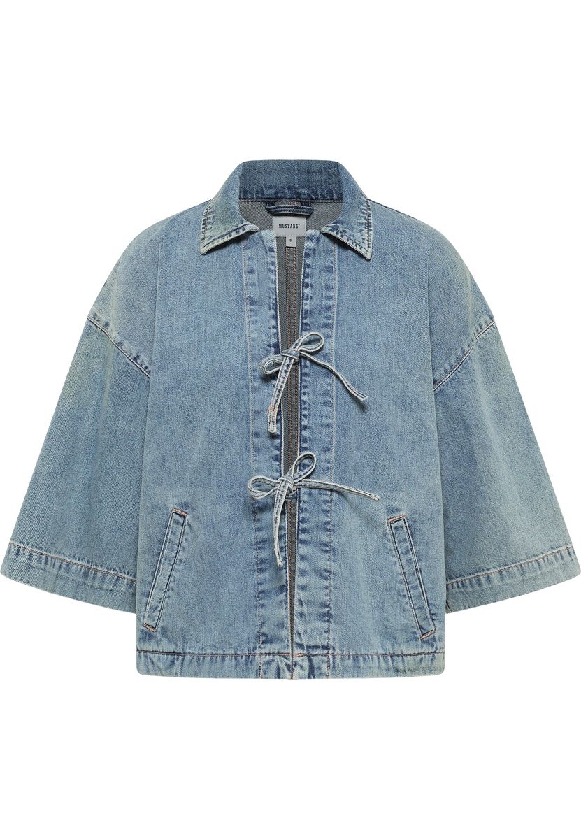 Jeansjacke im Kimono-Stil