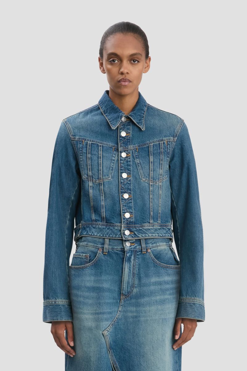 Kurze Jeansjacke mit extralangen Ärmeln