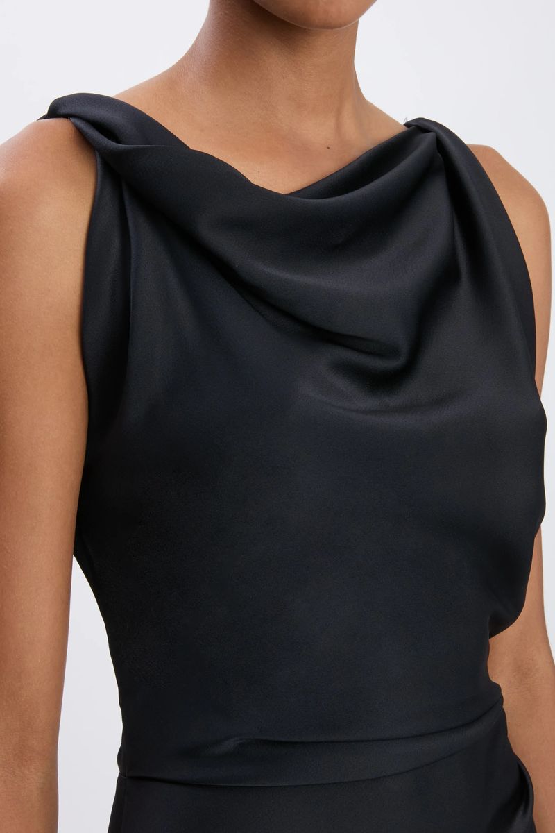 Drapiertes Satin-Midikleid mit asymmetrischem Saum