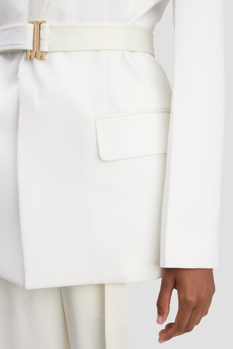 Taillierter Smoking-Blazer mit Gürtel