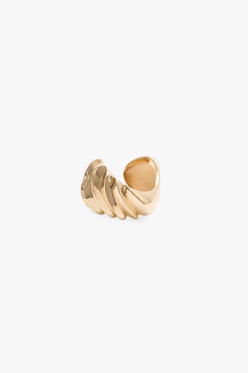 Skulpturale Gerippte Gold-Manschette