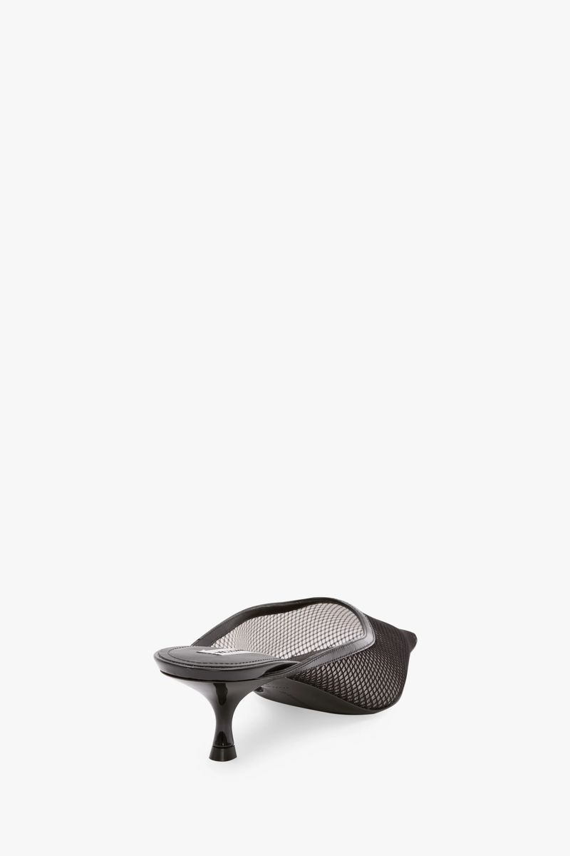 Mules aus Mesh mit spitzer Kappe
