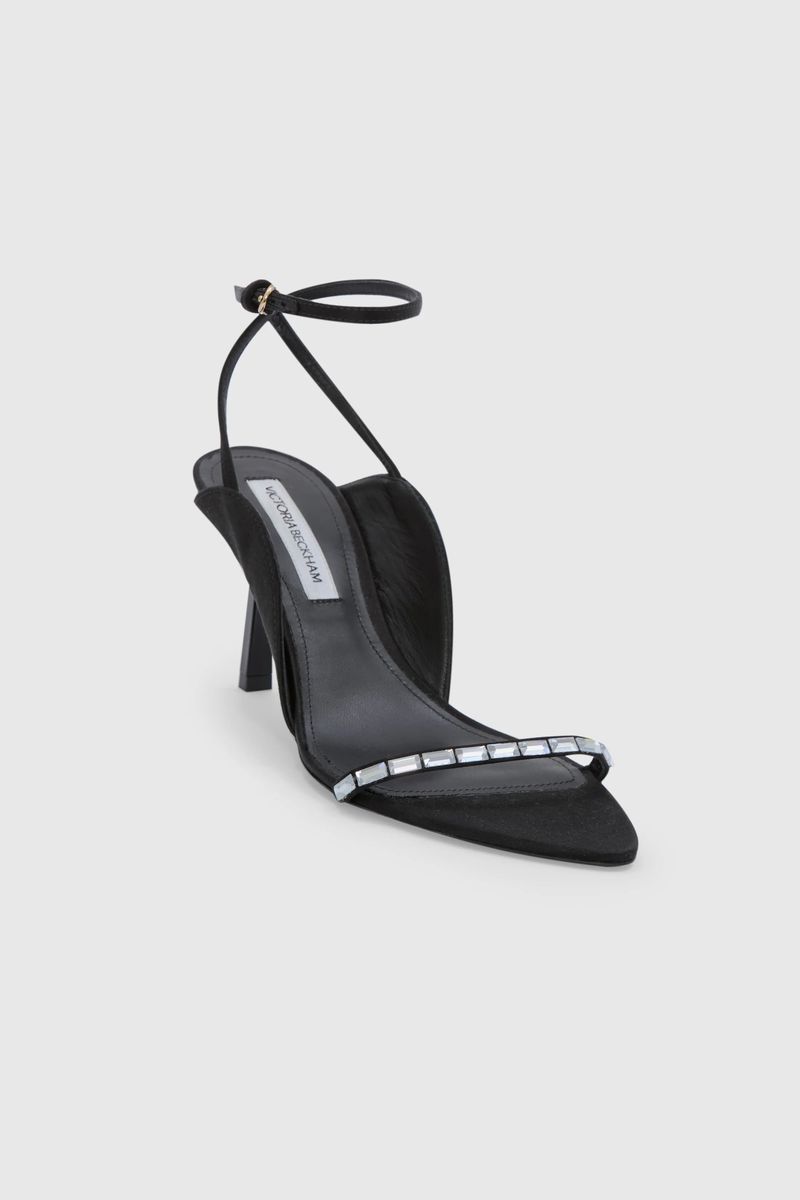 Elegante Satin-Sandalen mit Kristallverzierung