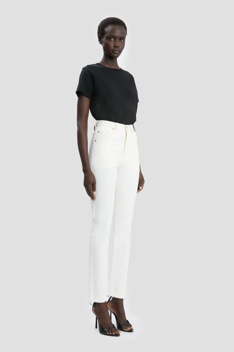 Hoch geschnittene Straight-Leg-Jeans