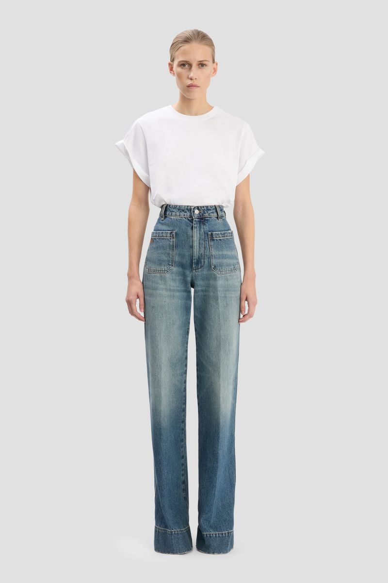 Hochtaillierte Jeans mit weitem Bein