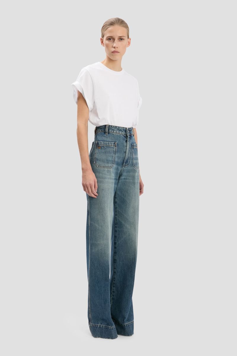 Hochtaillierte Jeans mit weitem Bein