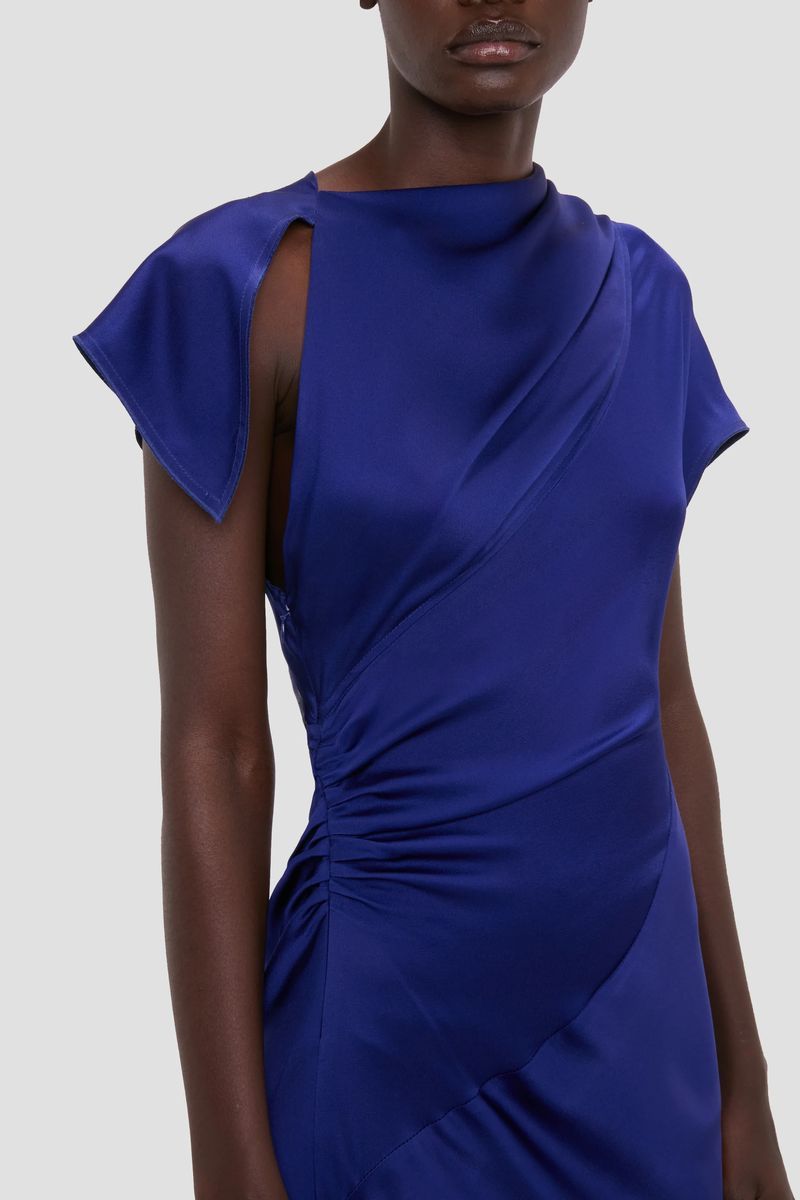 Asymmetrisches Satin-Midikleid mit Twist