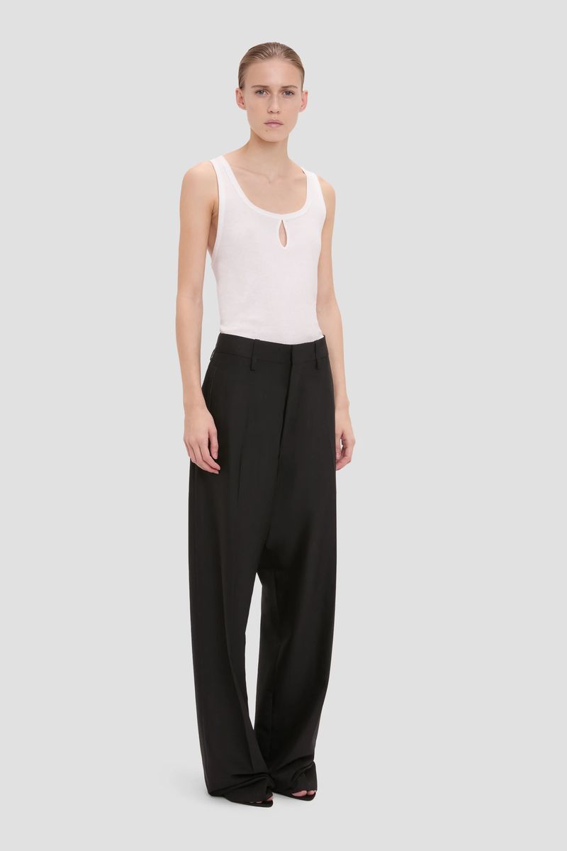 Relaxte Wollhose mit geschwungenem Bein