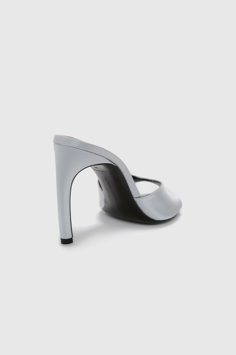Harlow Satin-Mules mit offener Zehenpartie