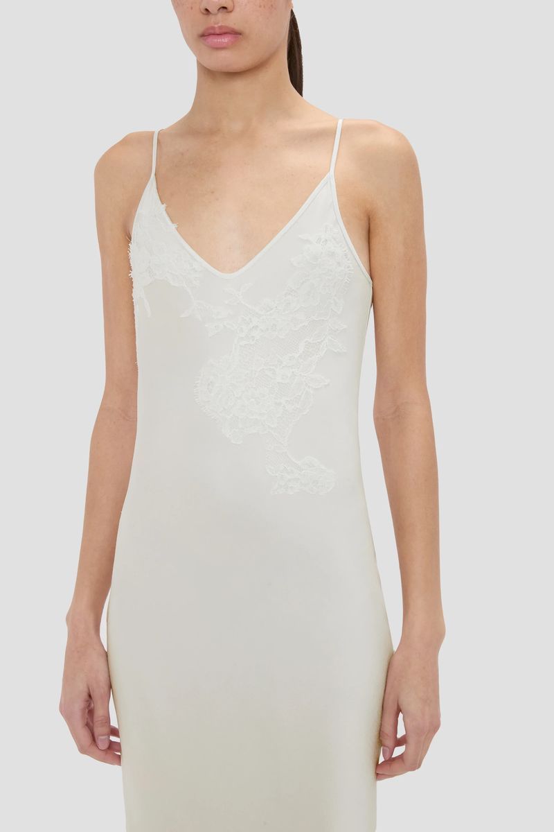 Satin-Slipkleid mit Spitzendetails