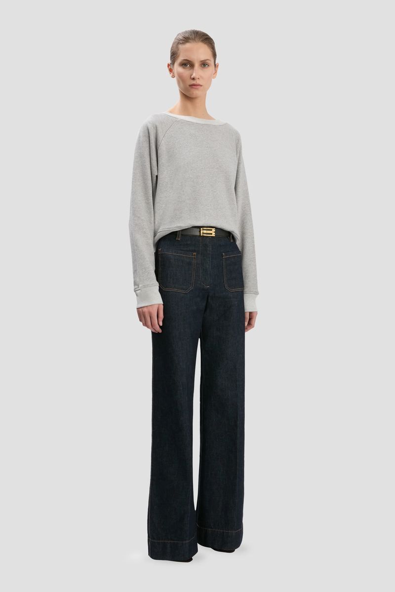 Hochwertiges Raglan-Sweatshirt in Kurzform