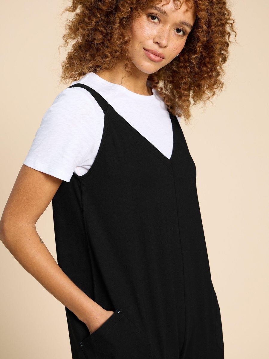 Relaxter Jersey-Jumpsuit mit V-Ausschnitt