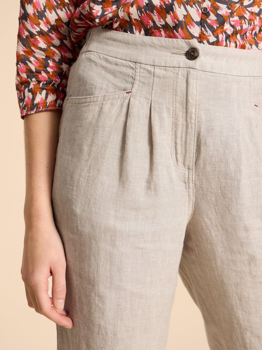 Schmal zulaufende Leinenhose mit Bundfalten