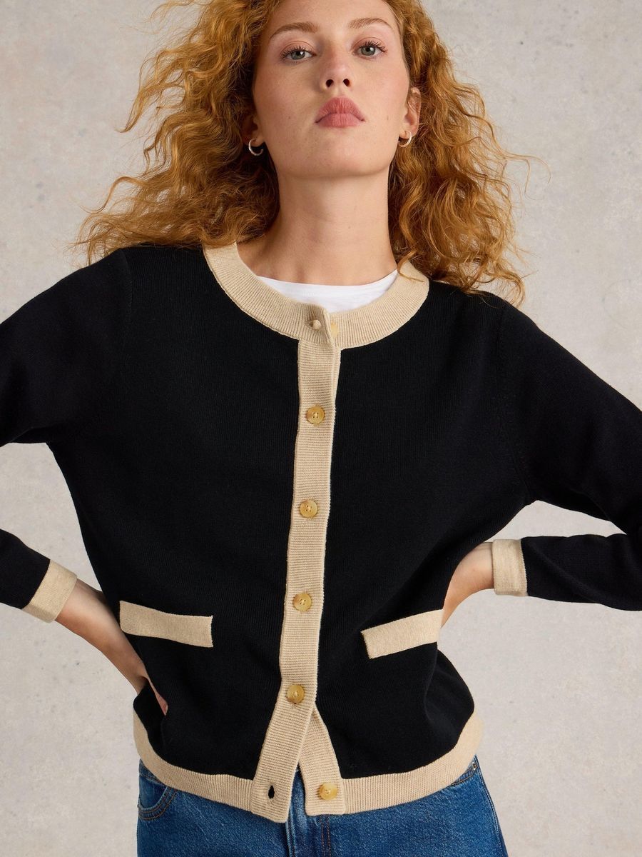 Klassischer Strickcardigan mit Kontrastbordüre