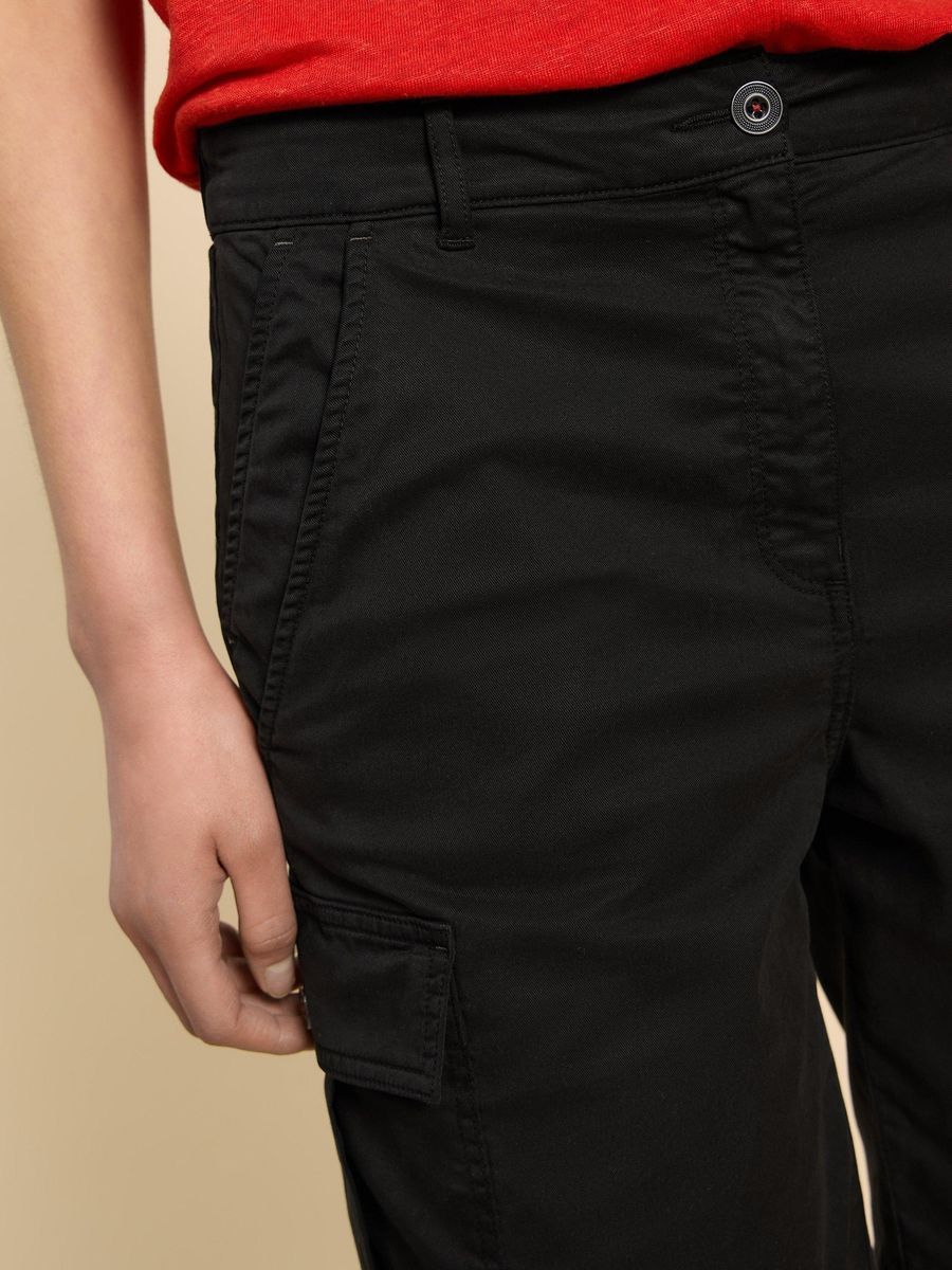 Bequeme Cargo-Shorts im Utility-Stil