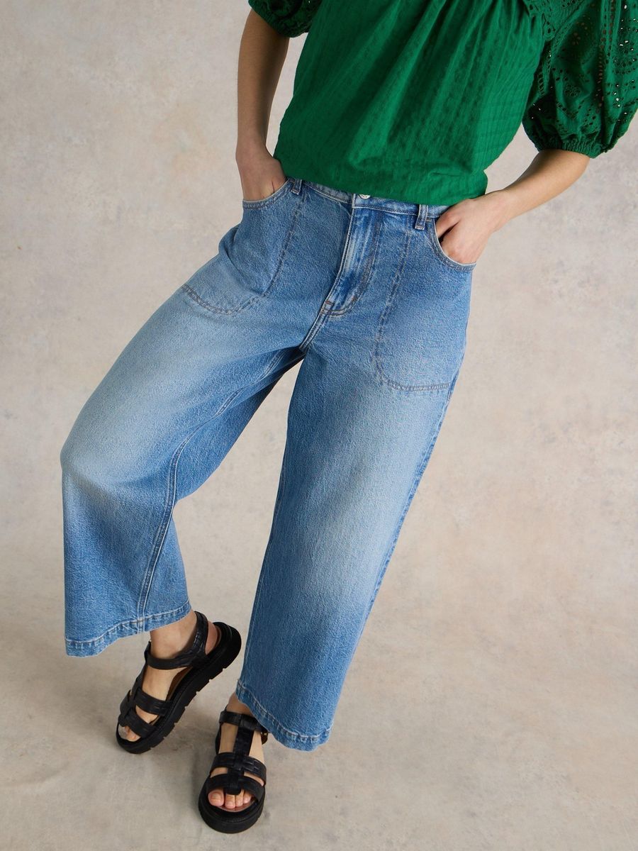 Cropped-Jeans mit weitem Bein