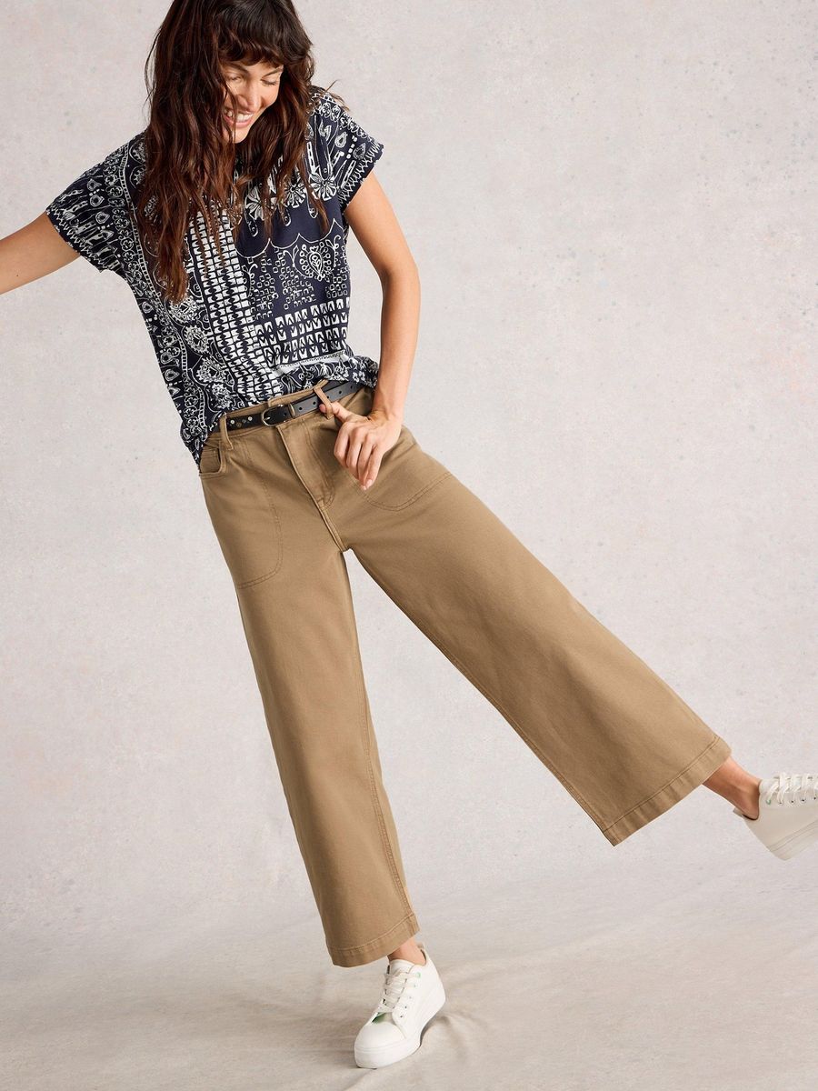 Cropped-Jeans mit weitem Bein