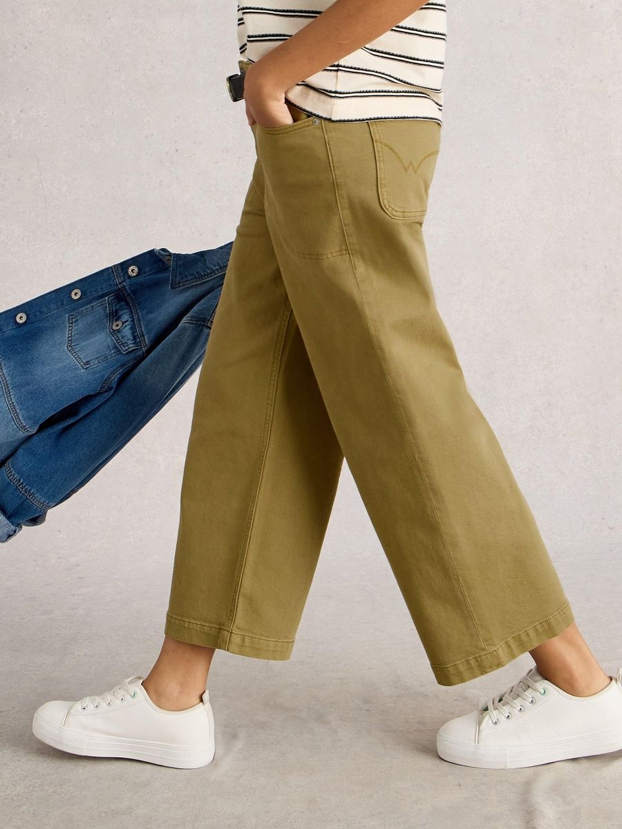 Cropped-Jeans mit weitem Bein