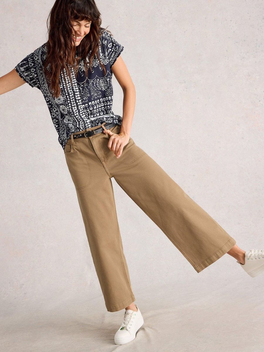 Cropped-Jeans mit weitem Bein