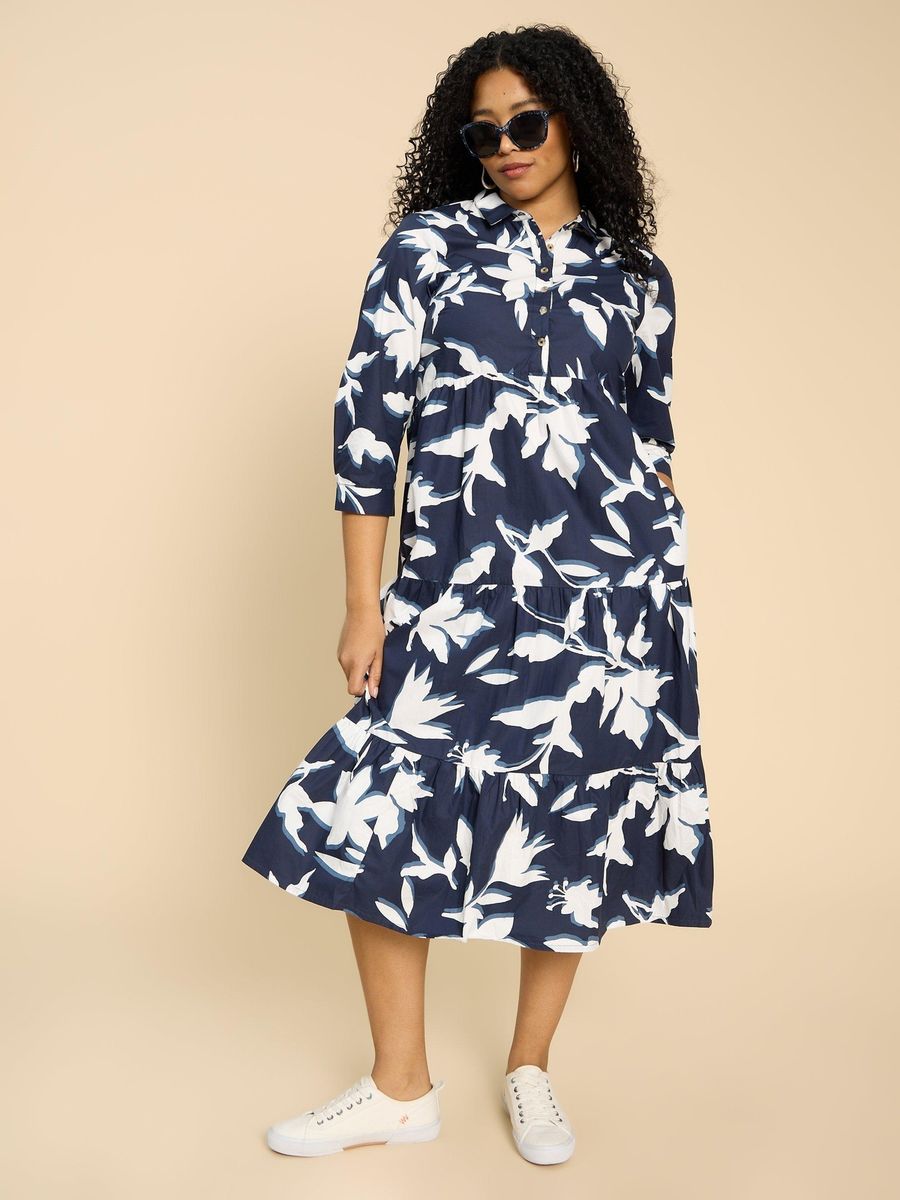 Gestuftes Blusenkleid mit Blumenmuster