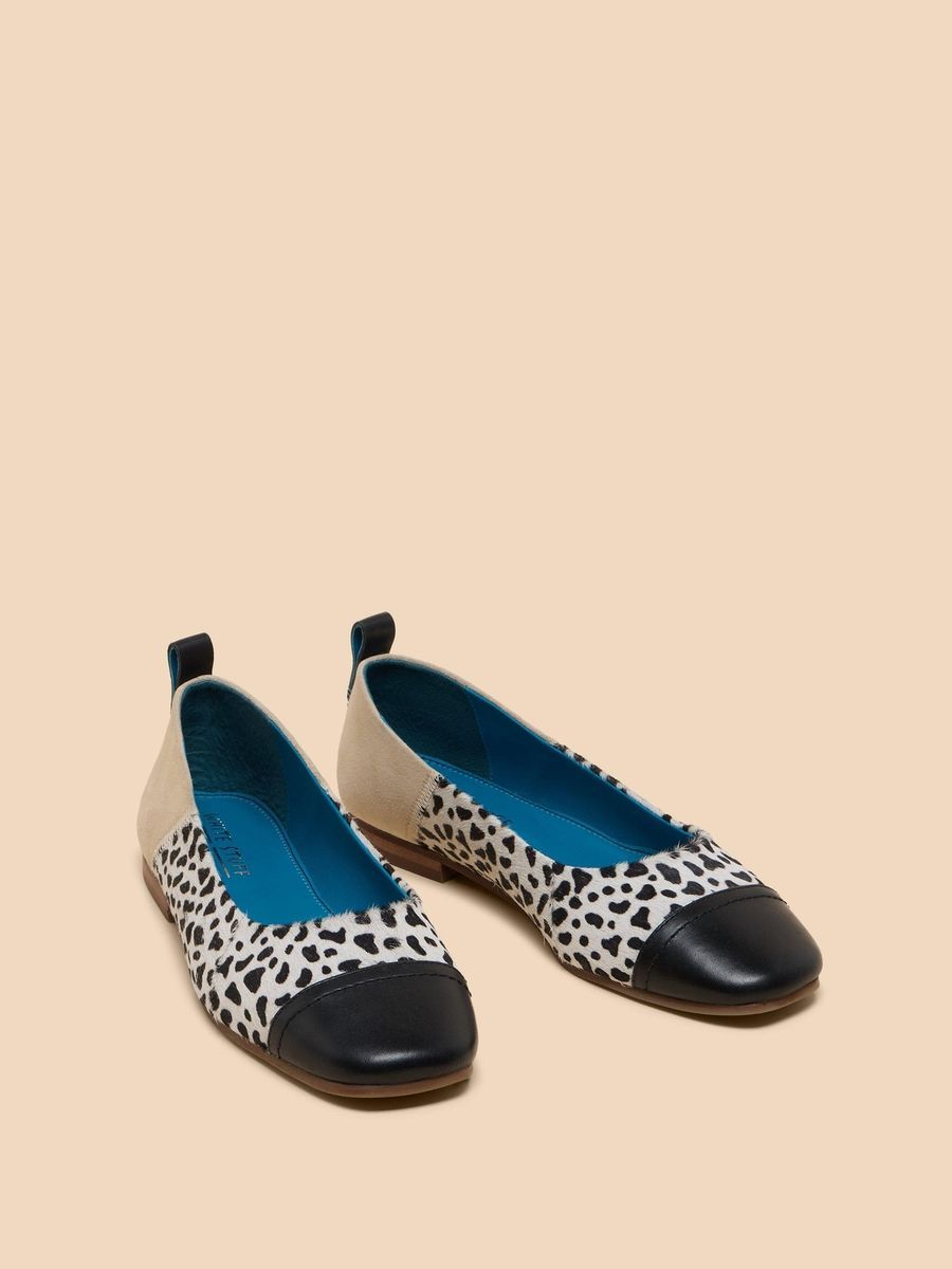 Leder-Ballerinas mit Tiermuster-Mix